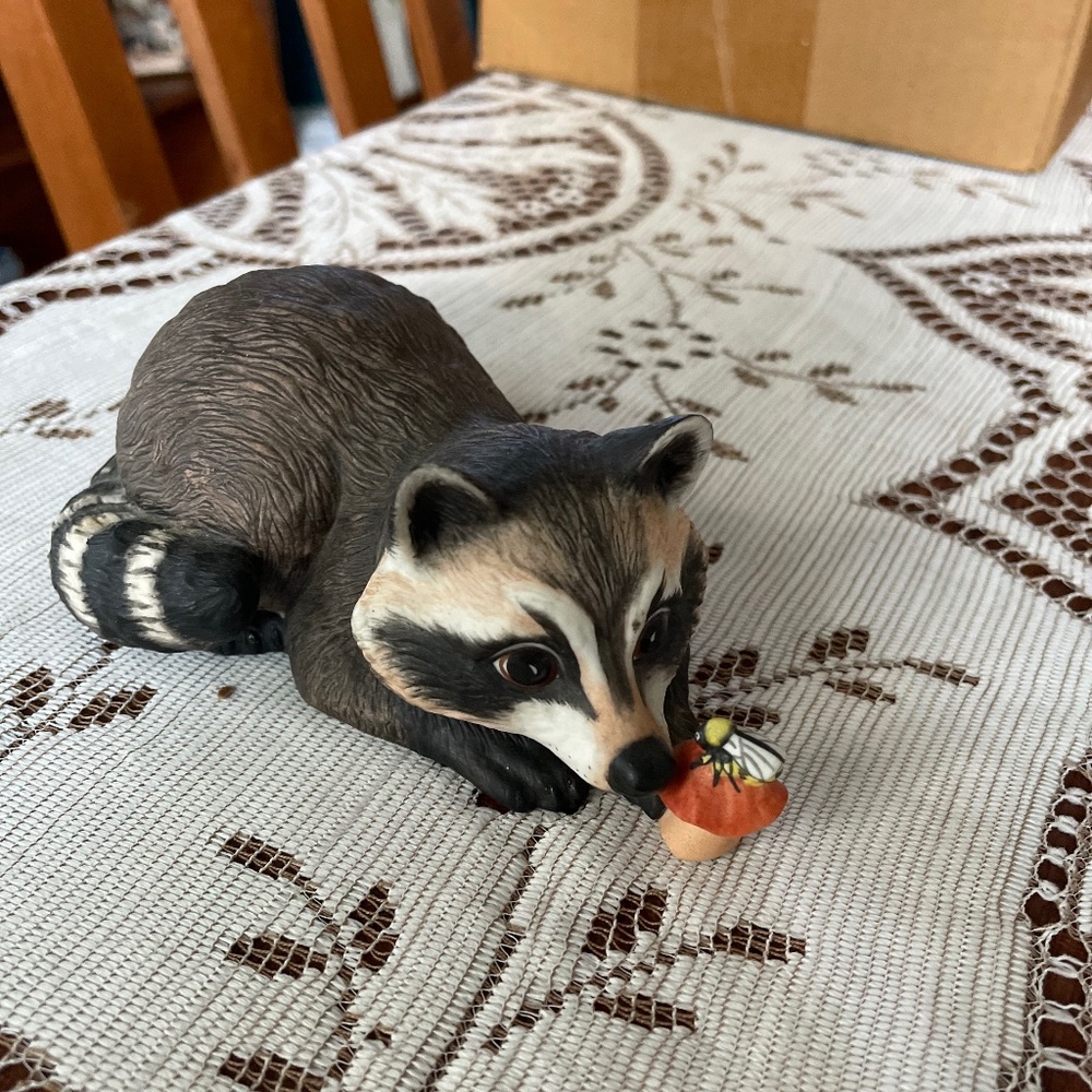 Vintage Franklin Mint Porcelain Raccoon "Nosey"